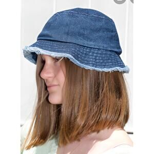Brandy Melville Womens Summer Outdoor Frayed Denim Bucket‎ Hat Blue One Size
